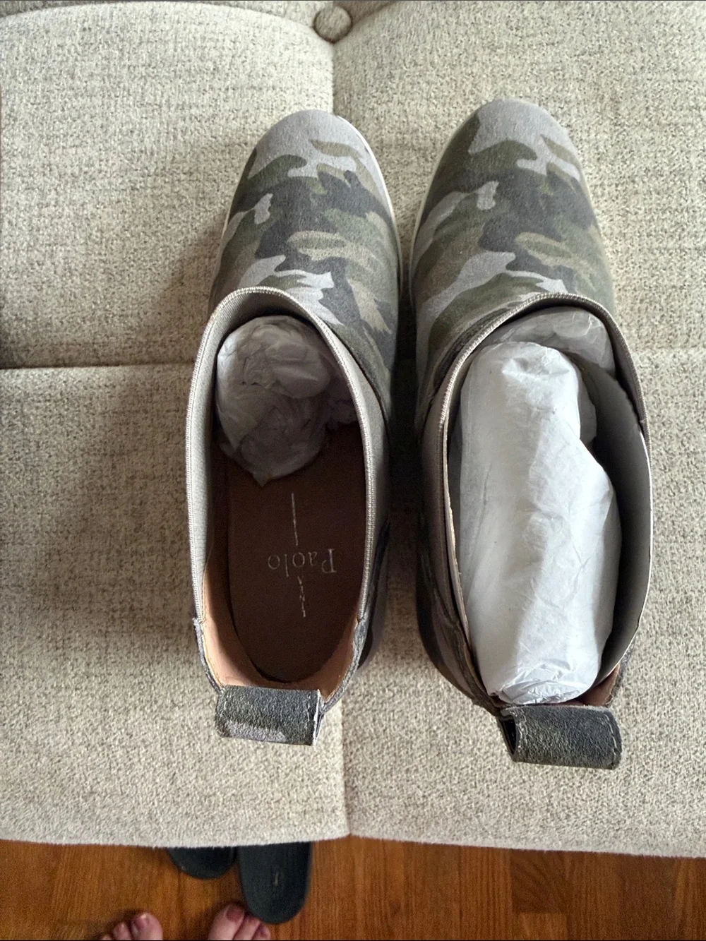 Linea Paolo Ari-L Hidden Wedge Sneaker Boot Camo Suede Slip-On 8.5 NIB
